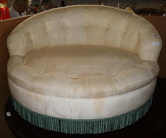 White buttoned upholstered circular seat chair